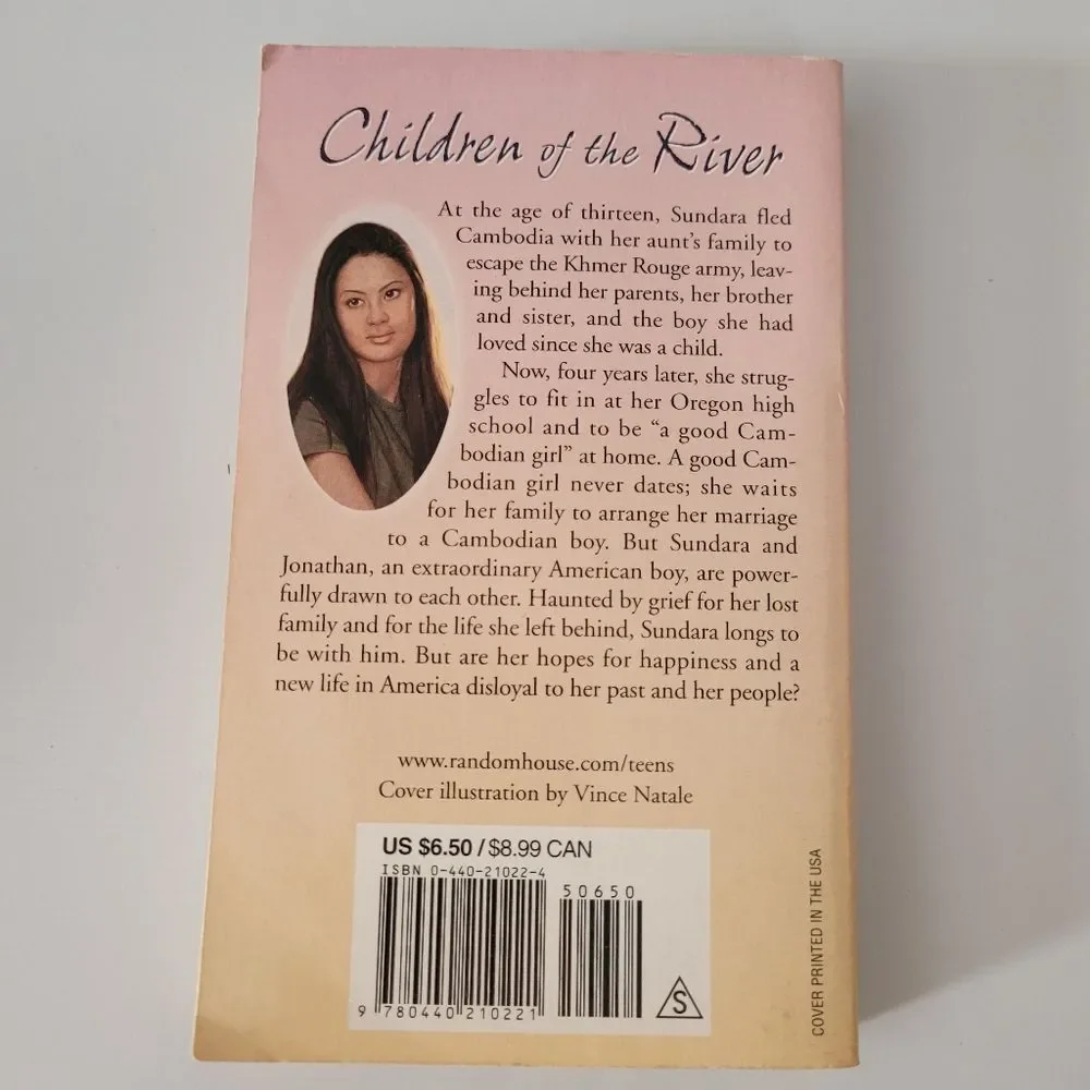 Children of the River by Linda Crew Paperback Book